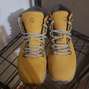Merrell WATERPROOF WOMEN'S SIZE 5.5 Yellow and Gray Winter/HIKING Boots